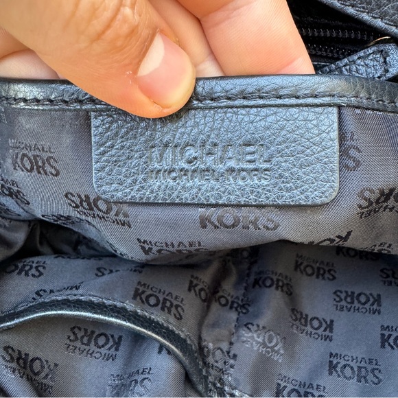 Black Leather Michael Kors Purse - Picture 11 of 12
